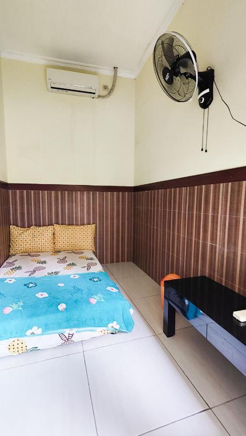 Homey Guesthouse Near Sby Zoo Syariah 수라바야 외부 사진