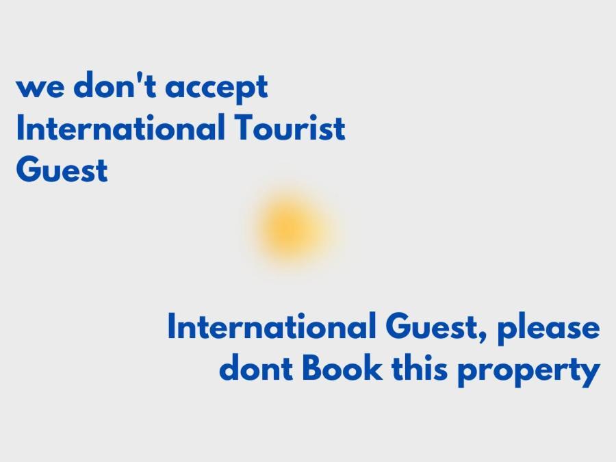 Homey Guesthouse Near Sby Zoo Syariah 수라바야 외부 사진